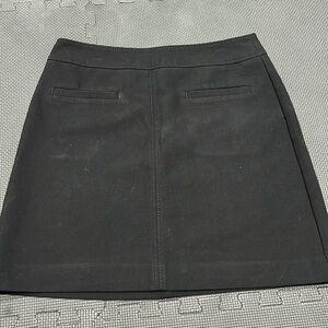 Loft size 4 lined black skirt